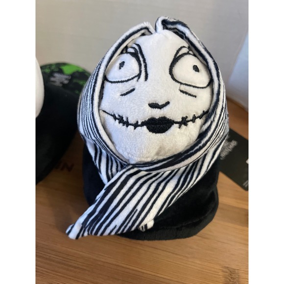 Disney Nightmare Before Christmas Jack Skellington Sally Plush Slippers S 5/6 - Picture 4 of 10